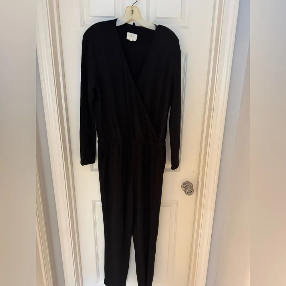 Lou & Grey Signature Softblend Crossover Jumpsuit,‎ Medium - Image 2