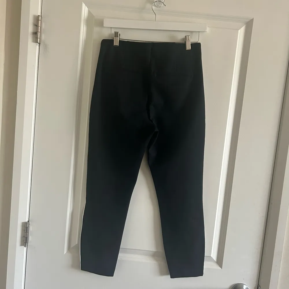 SPANX Ankle Piped Skinny Perfect Pants - 20286R Black/White Medium - Image 13