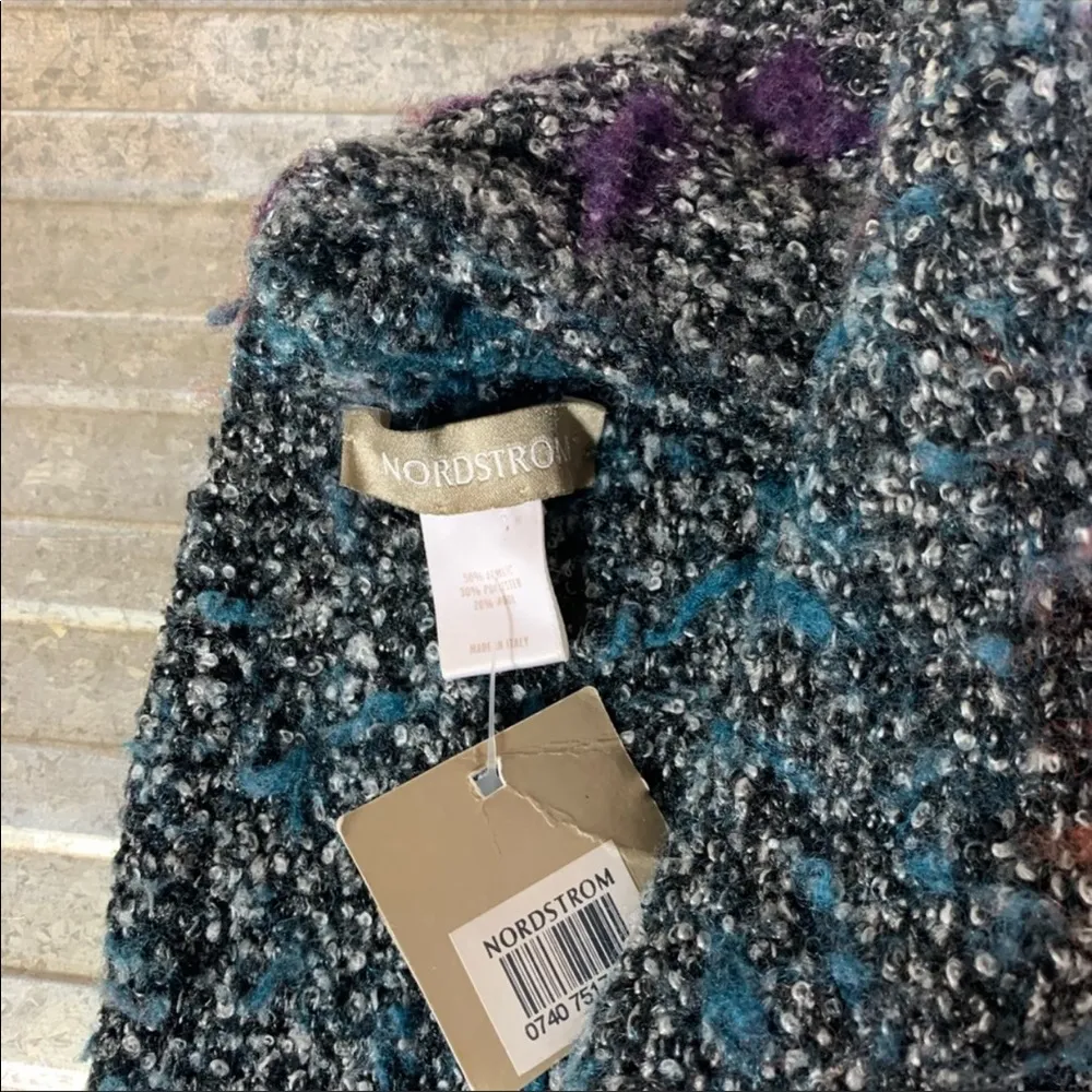 Nordstrom Infinity Wool Blend Scarf - Image 5