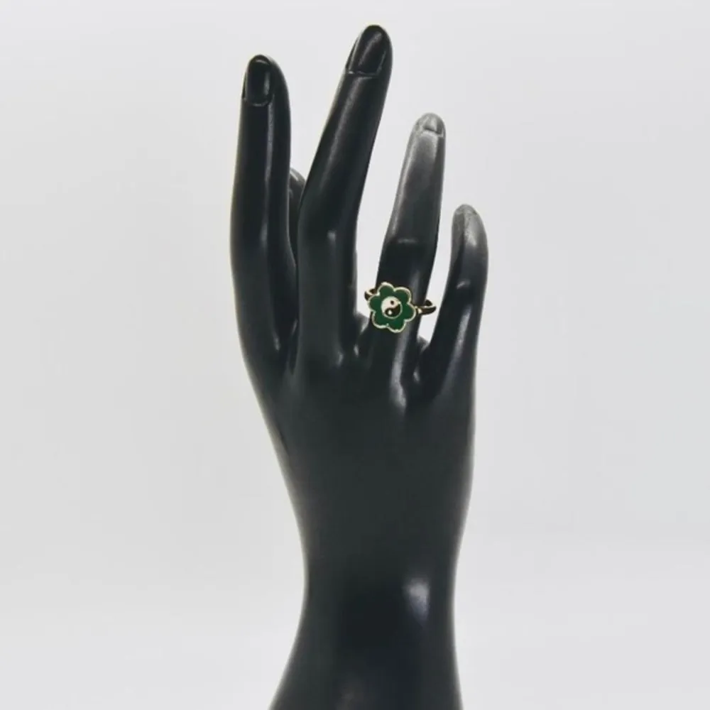 Yin Yang Flower Ring Green - Image 5