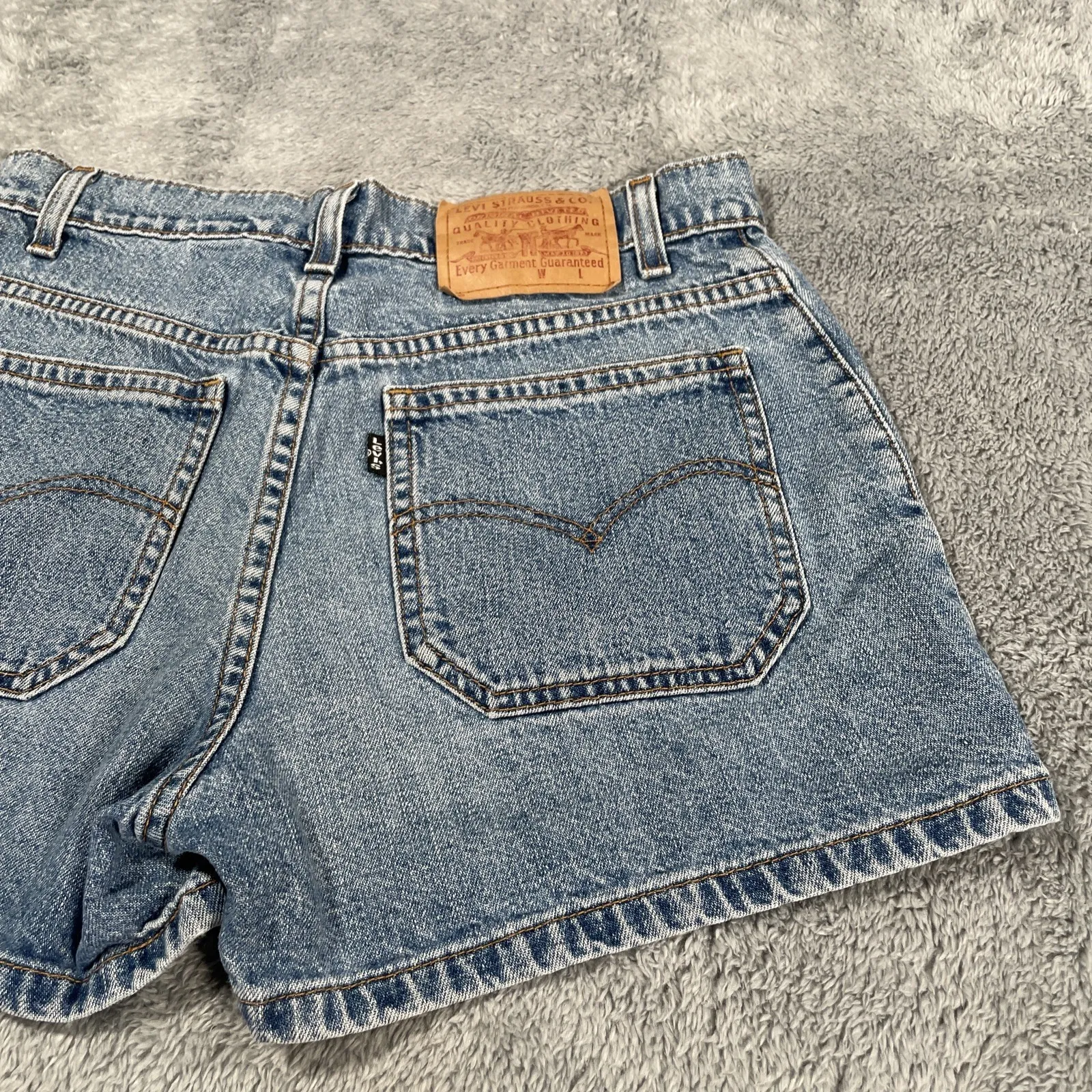 Vintage Women's Levi's MOM SHORTS Jean Shorts Size 9 HTF RARE BLACK TAB 1990s Blue - Image 16