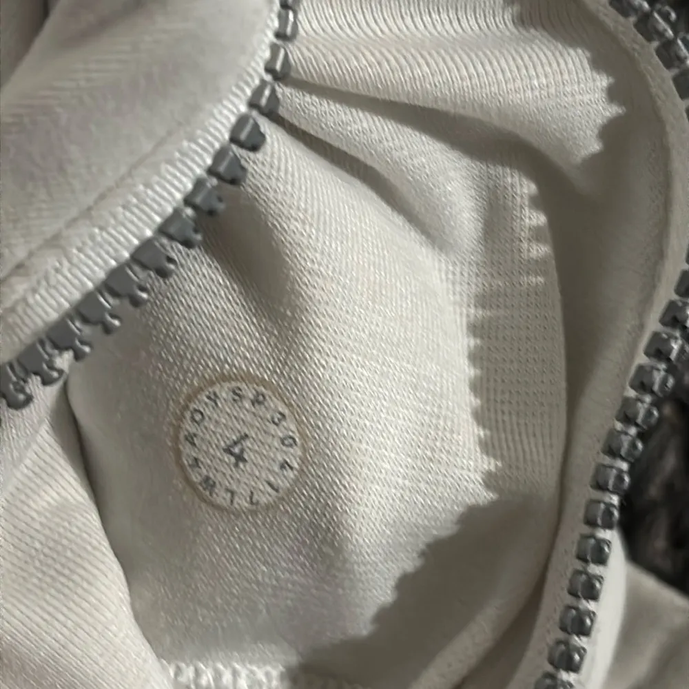 Lululemon  Sleek Essentials Jacket - Image 7