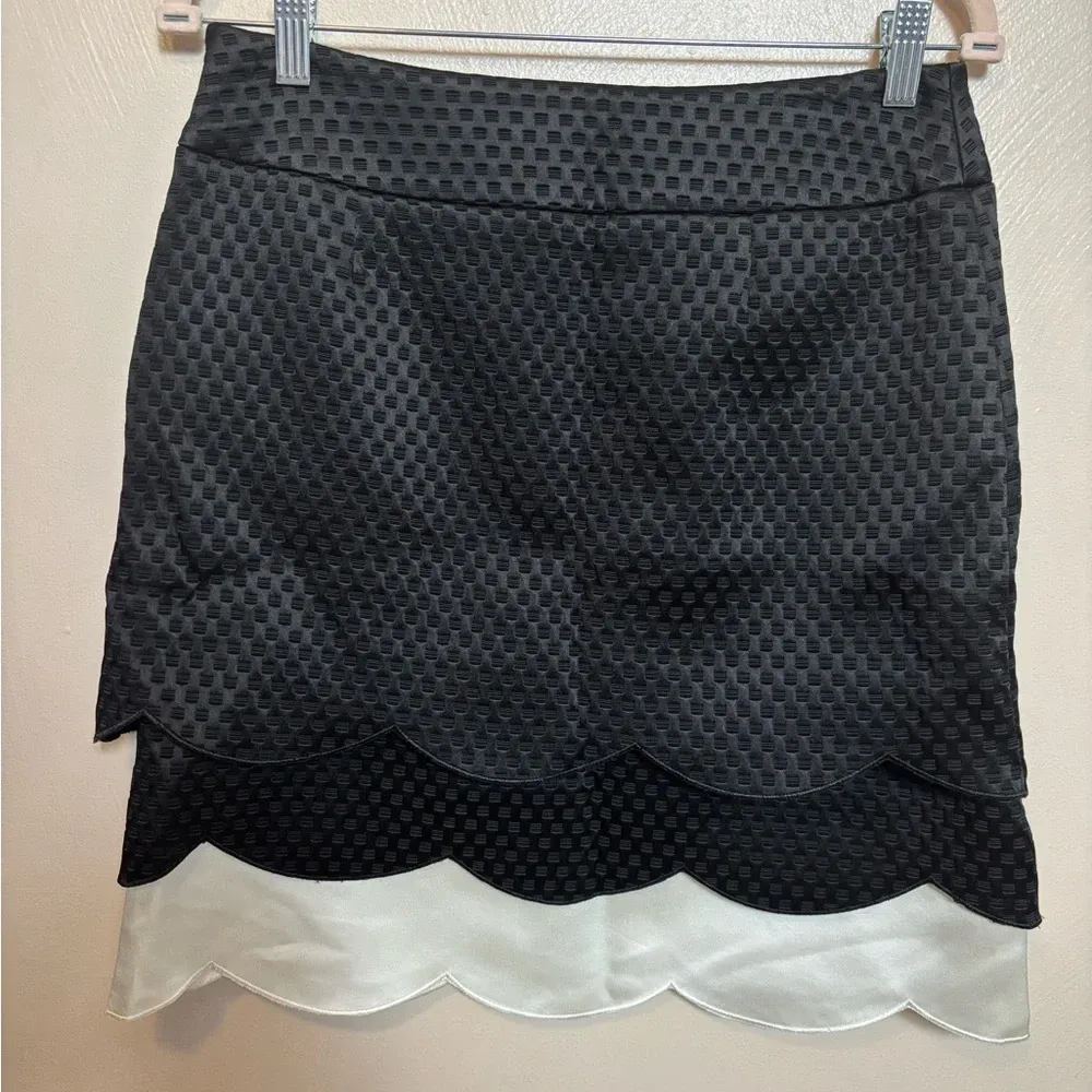 Ectetera Womens Skirt Tiered Scalloped Ruffle Black White Unique Print Size 4 - Image 3