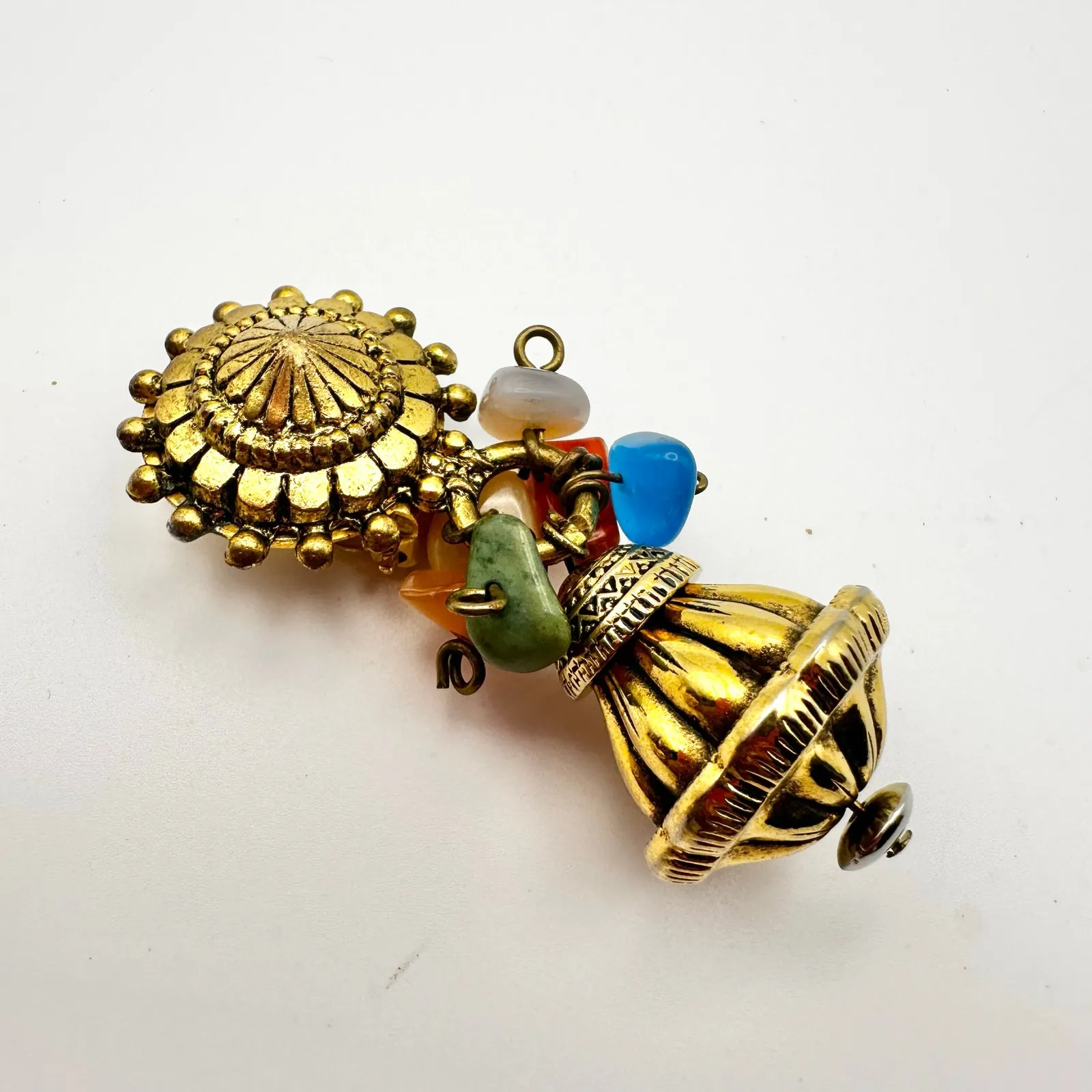 Bat Ami Coffers Israel Vintage Gold Tone Multi Stone Clip On Ornate Earrings - Image 8
