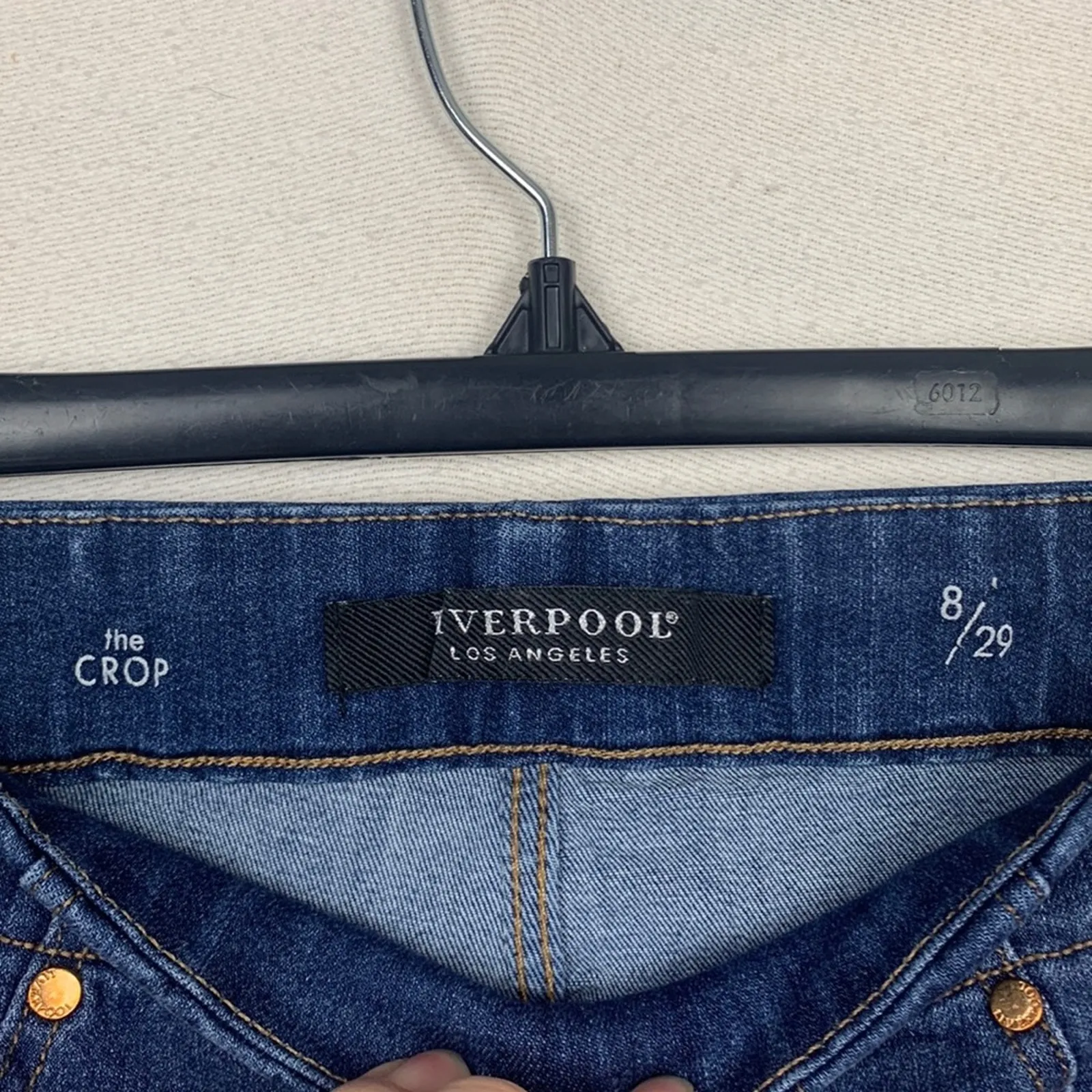 Liverpool the crop womens size 8 29 medium jeans denim cuffed blue casual - Image 2