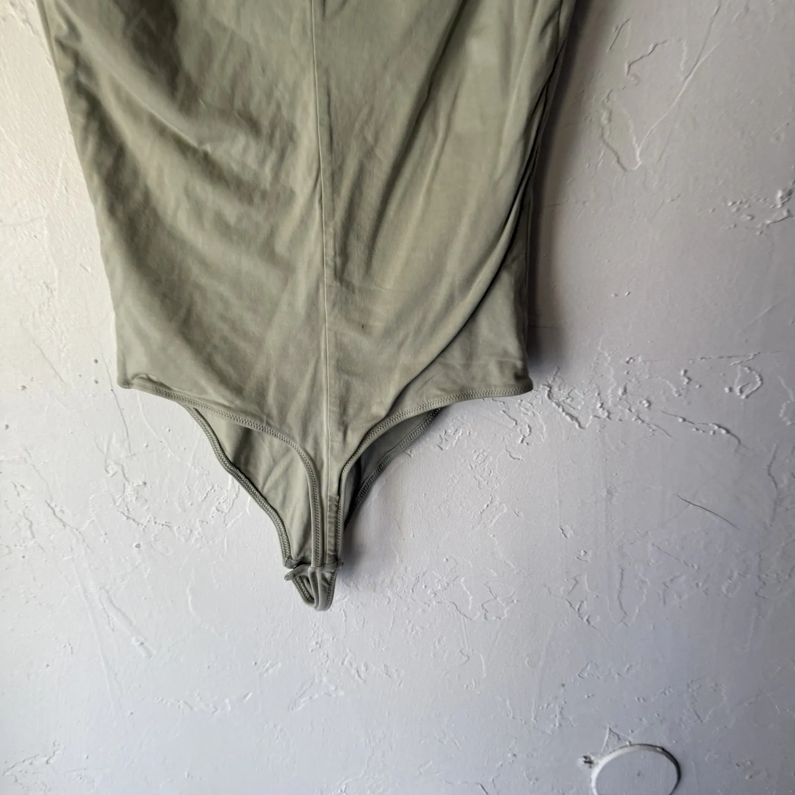 Everlane Bodysuit Womens‎ Small Supima Cotton Stretch V Neck Cap Sleeve - Image 8