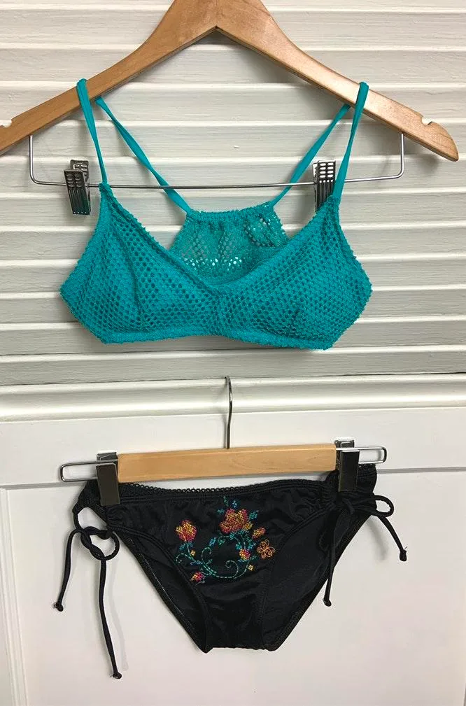 SM  & Raisins 2 pc swimsuit bikini - Image 2