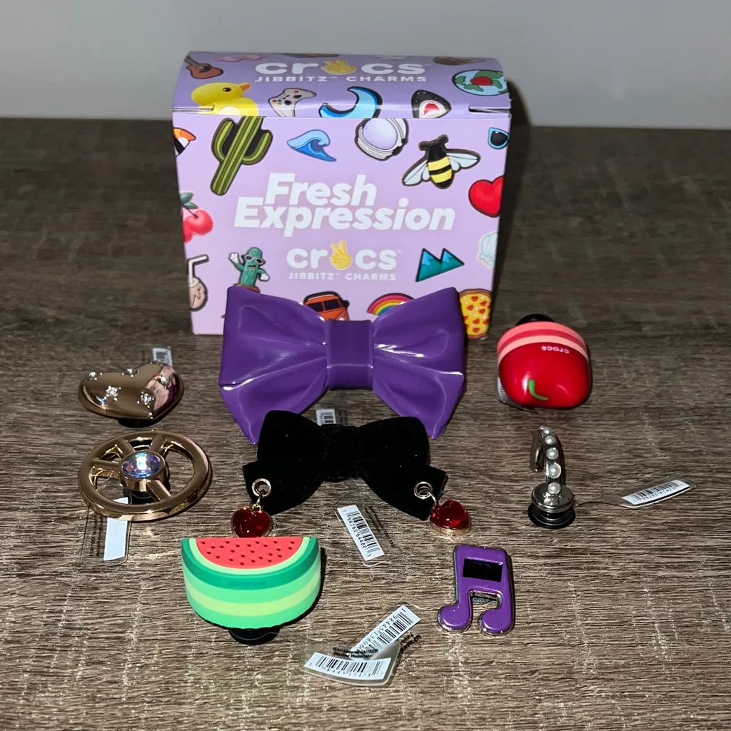 Crocs  Jibbitz Charms - Image 2