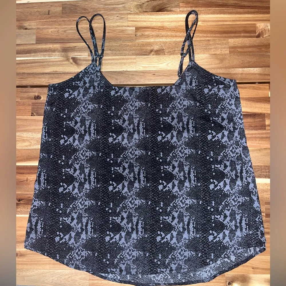 NWT Evereve Tank Top Size XL - Image 7