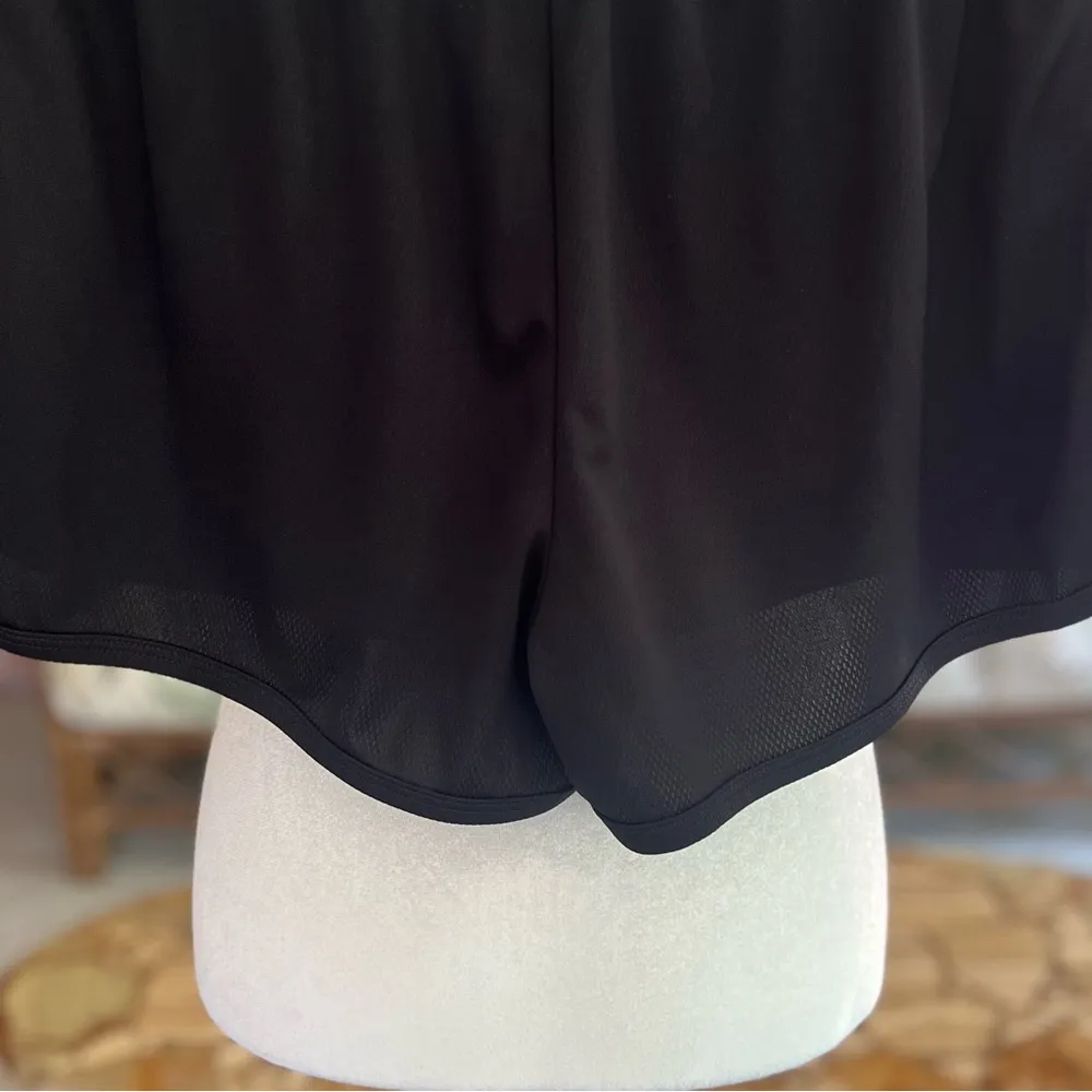 Xersion Shorts Black Running Walking Outdoor Women’s M - Image 9