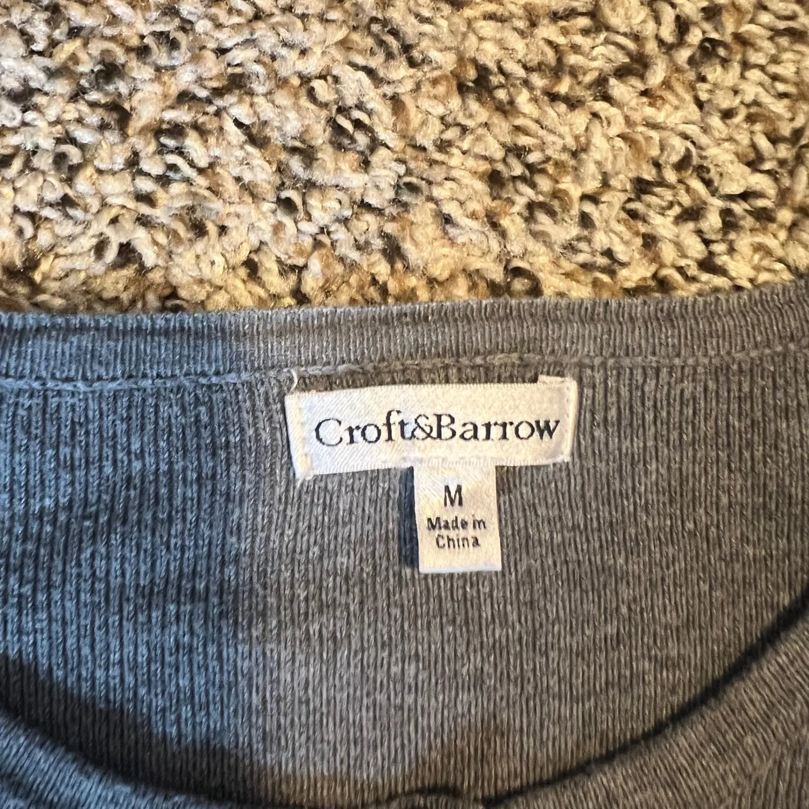 Croft & Barrow Grey Button Front Cardigan Sweater Women's Size Medium - Image 2