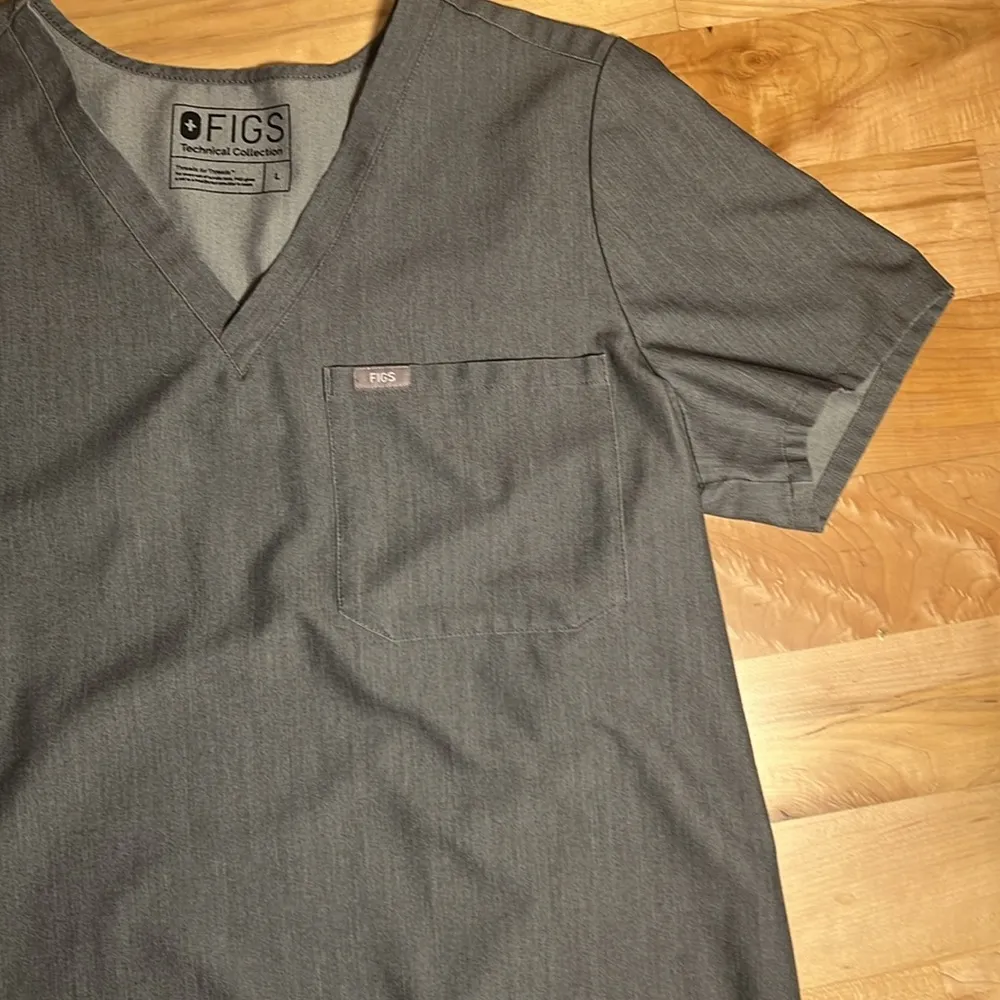 FIGS Catarina One-Pocket Scrub Top - Large - Image 7