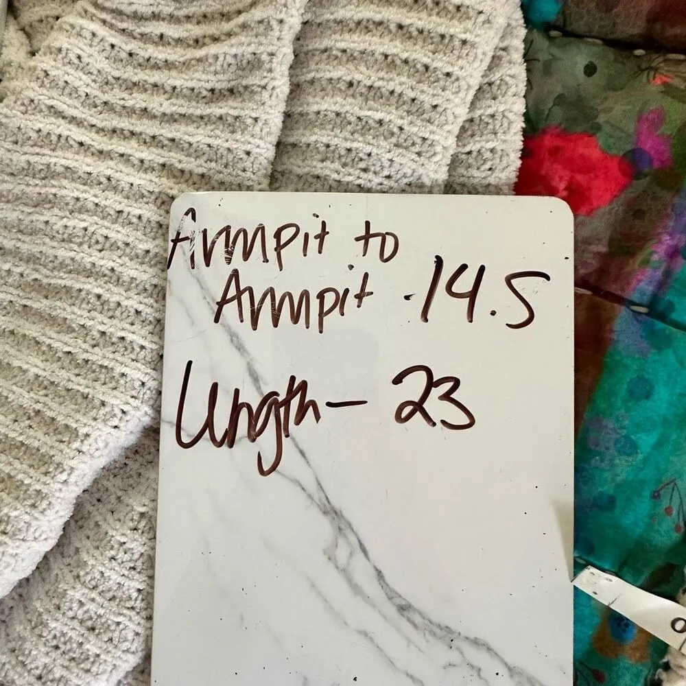 Lululemon Women’s 2 Smooth Stride Mesh Tank Top - Image 5