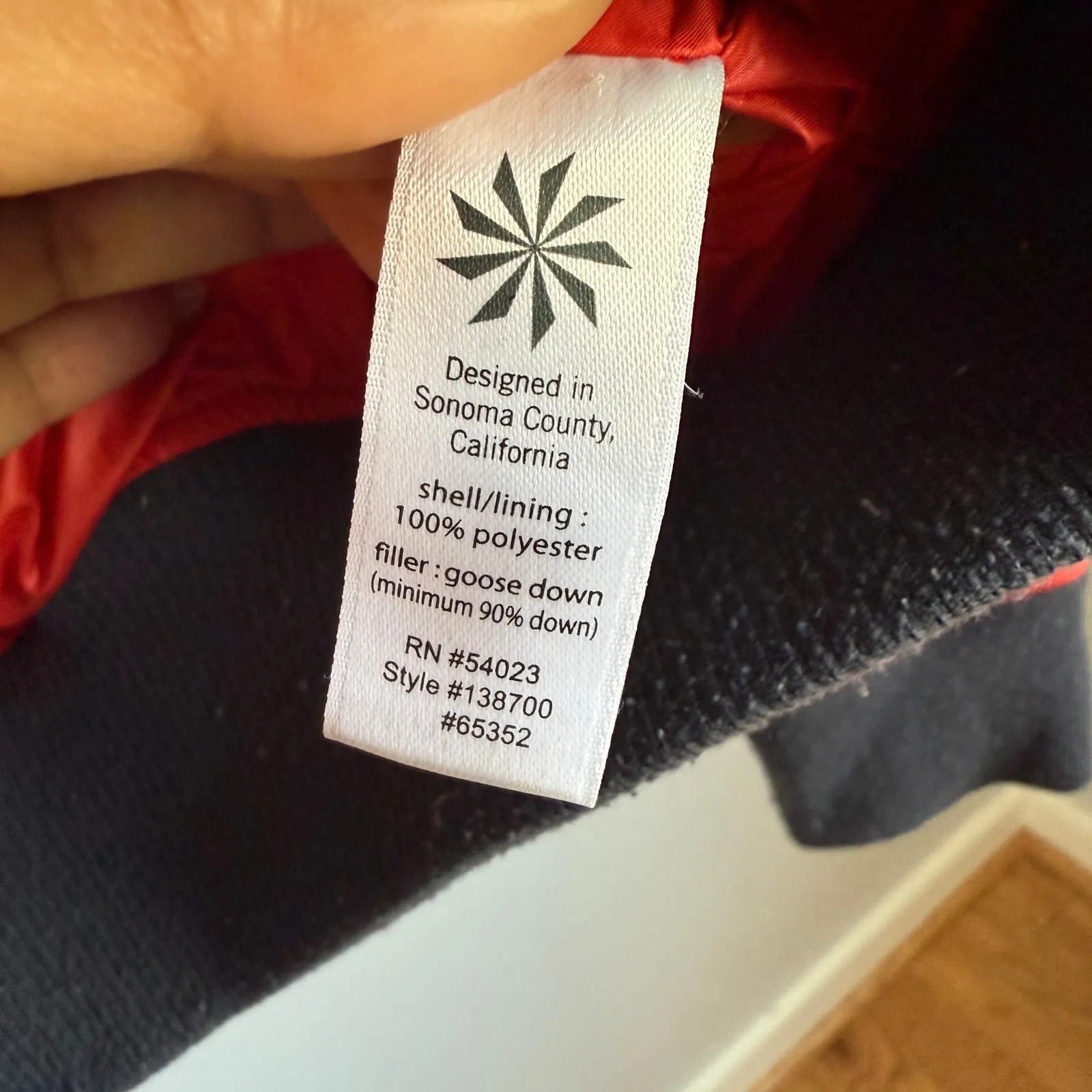 Athleta Goose Down Red‎ Jacket sz S outdoors hiking - Image 4