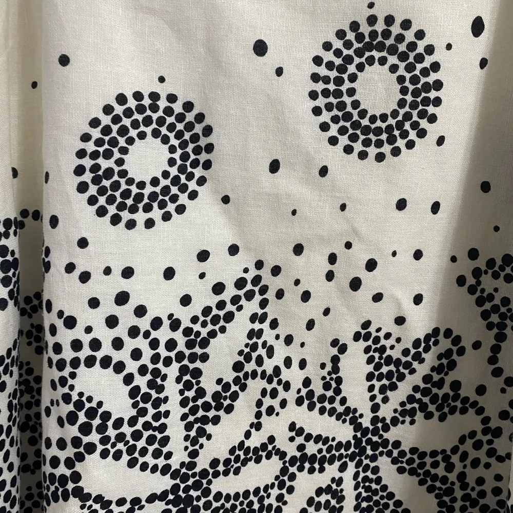 Carole Little black & white floral skirt 8 linen blend - Image 2