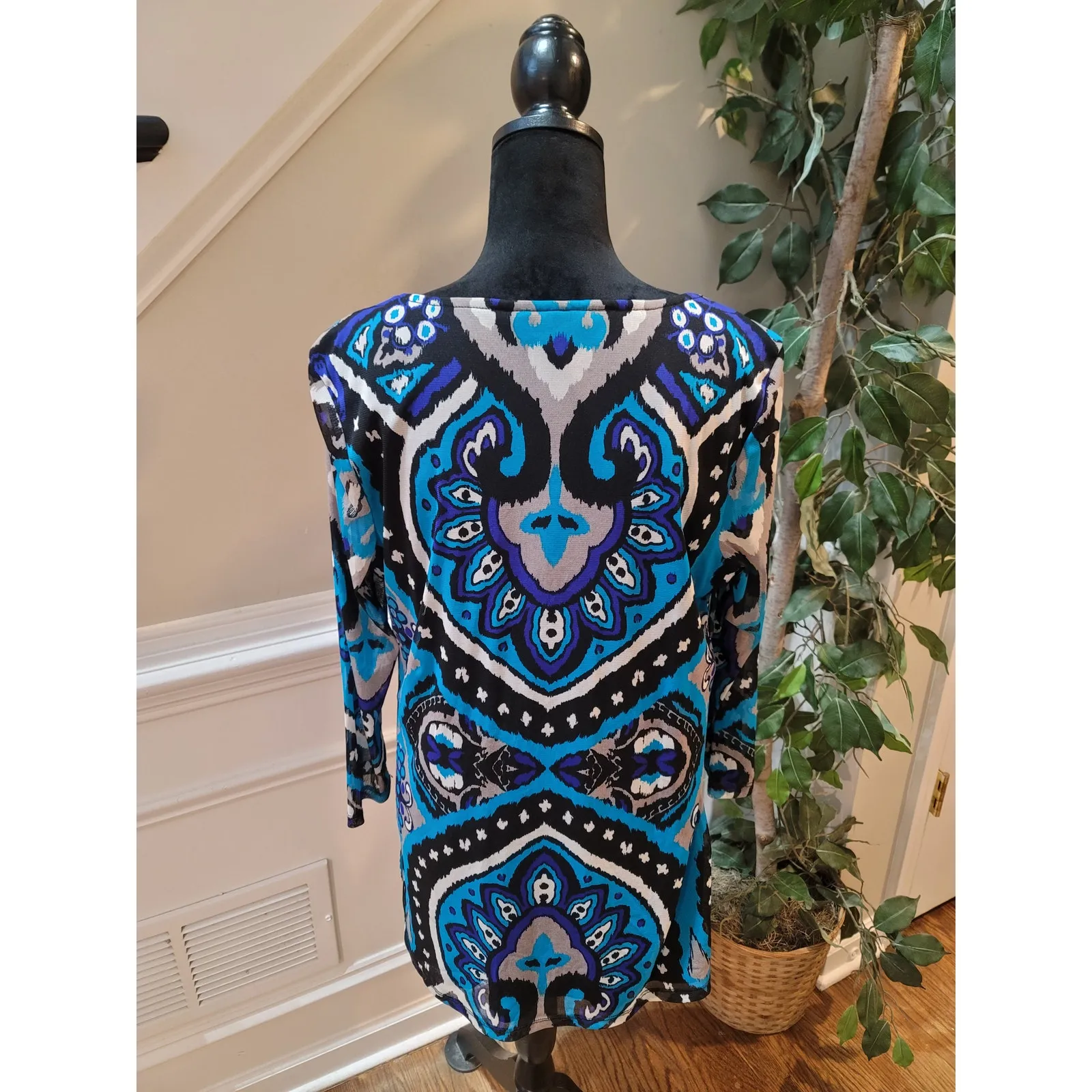 INC International Concepts Top Women's XL Multicolor Beaded Print Long Sleeve - Image 9