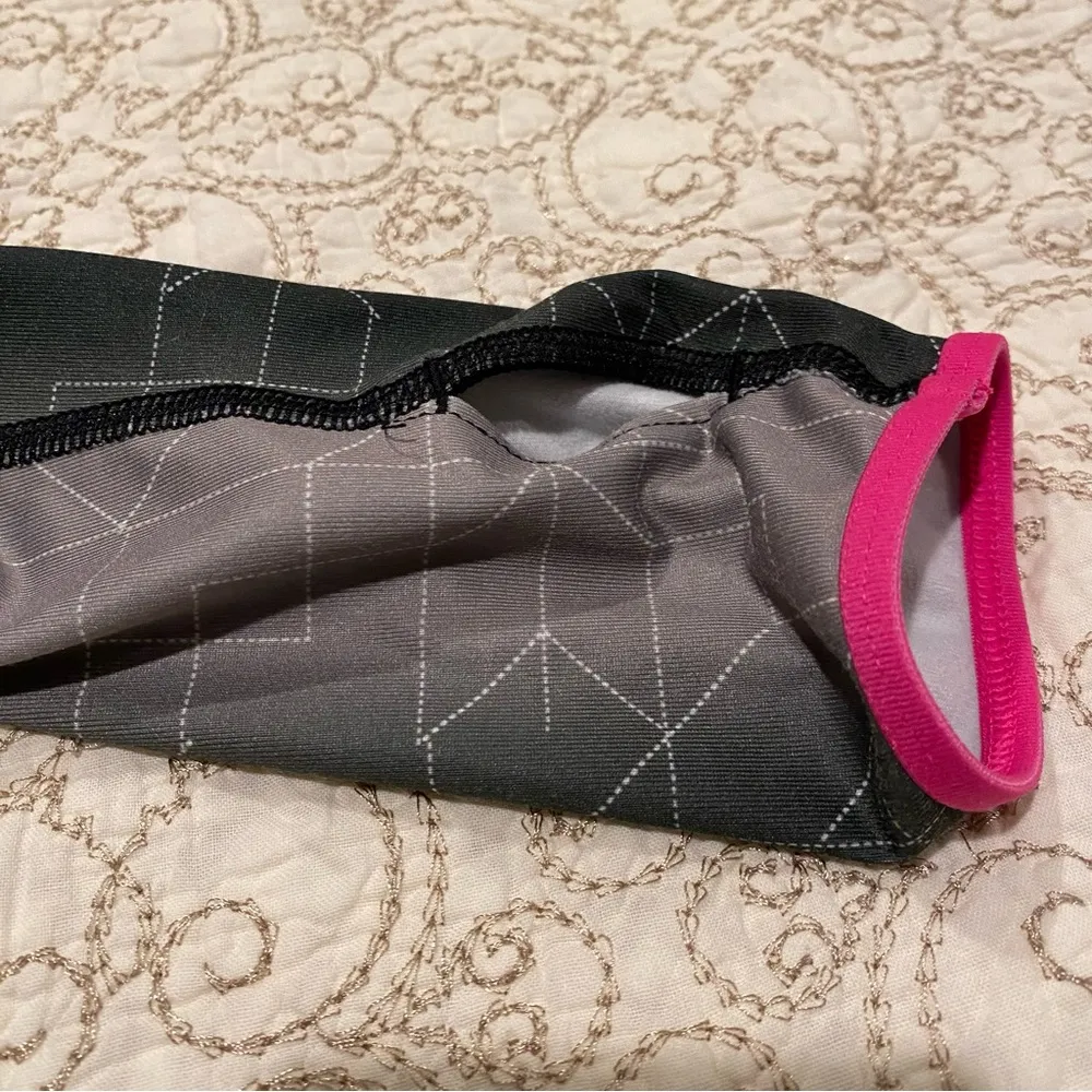 Nike Pro Women’s Fitted Half Zip Pullover Size Small - Image 8