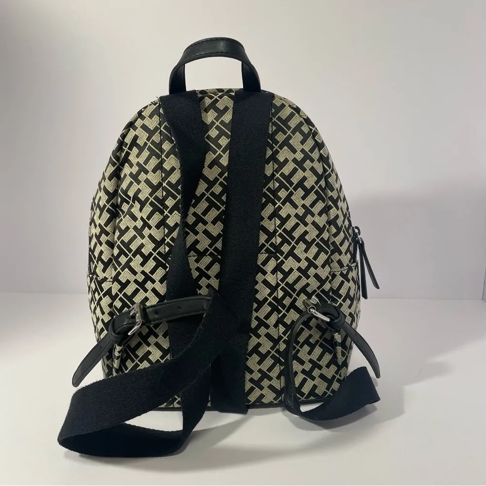 Tommy Hilfiger Black and Cream Backpack - Image 5