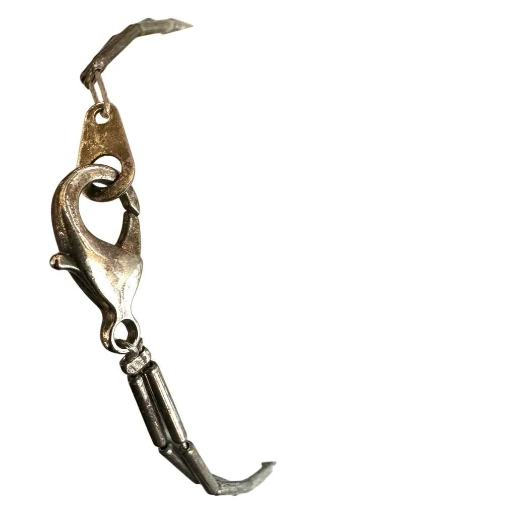 Southwestern Dyed Howlite, Coral & Shell Beaded Bracelet - Image 9