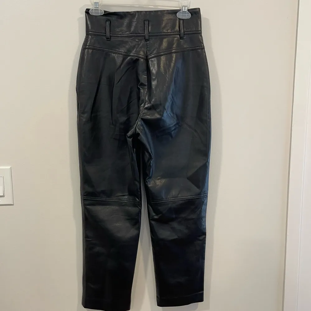Aritzia Wilfred Pants Womens 2 Vegan Faux Leather Black High Rise Sleek - Image 4