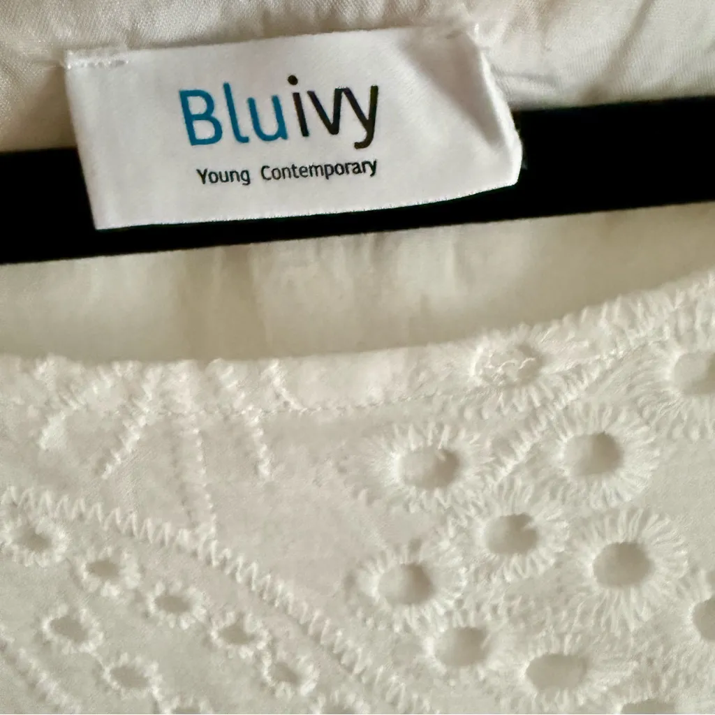 Bluivy Romantic White Cotton Eyelet Shift Dress w/Ruffle Bell Sleeves Size XL - Image 8