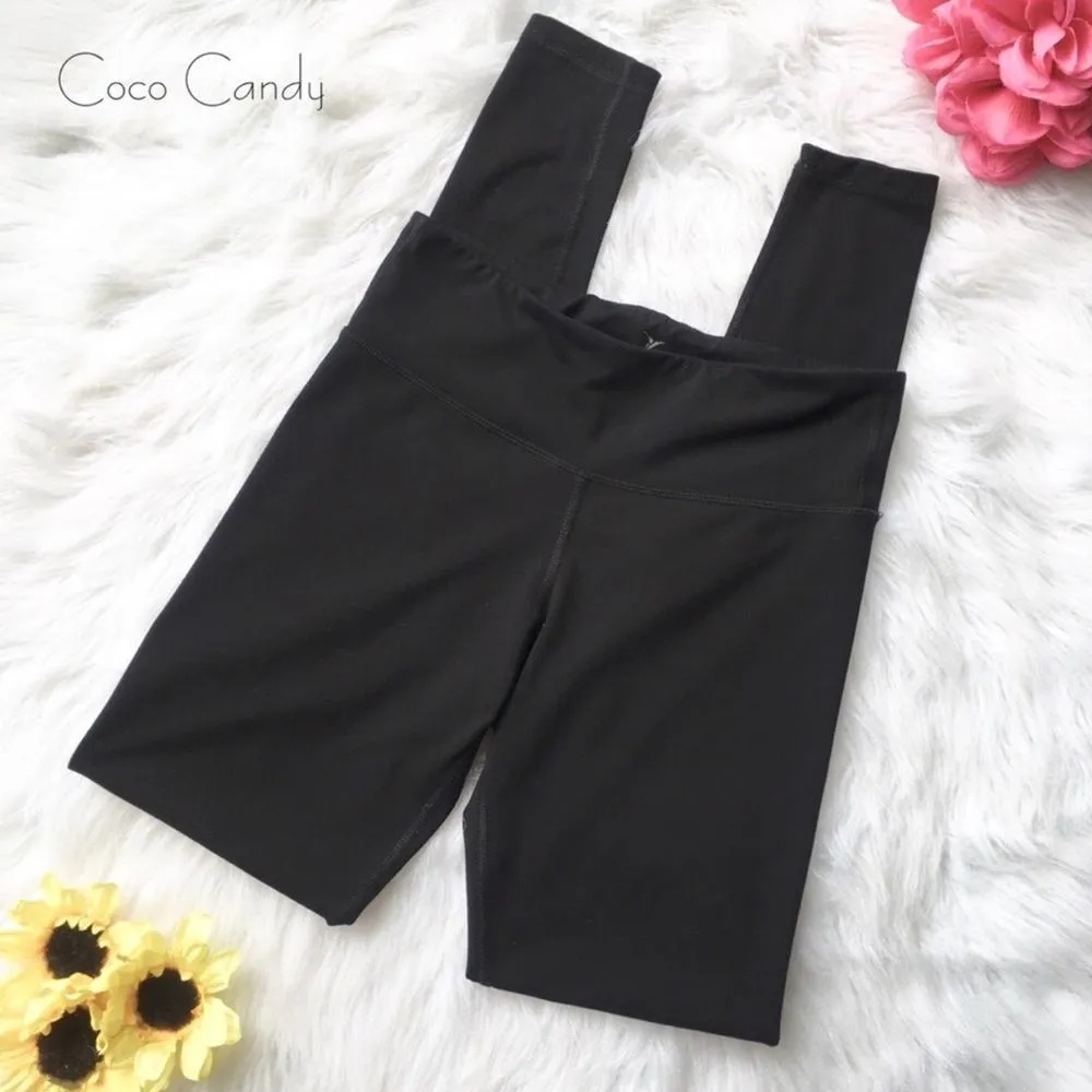 🔃Old Navy Athletic Black Stretch Yoga Pants - Image 3