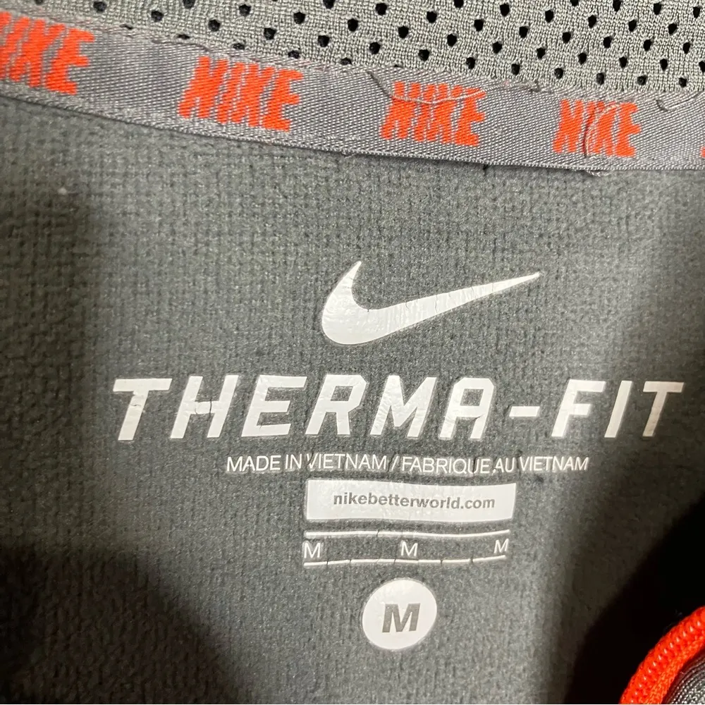 Nike Therma-fit quarter zip pullover gray orangish red men’s size medium - Image 3