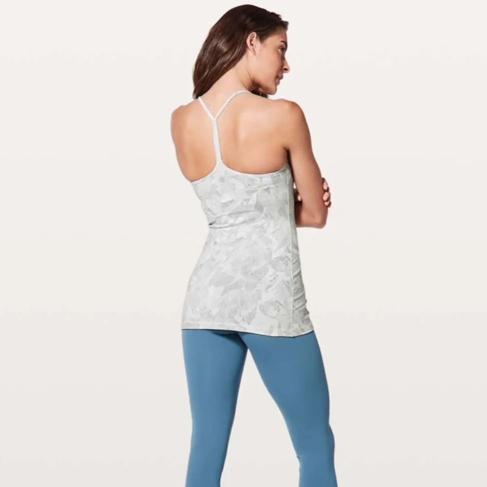 Lululemon Power Pose Tank *Light Support 
Jasmine White Multi / Alpine White - Image 3