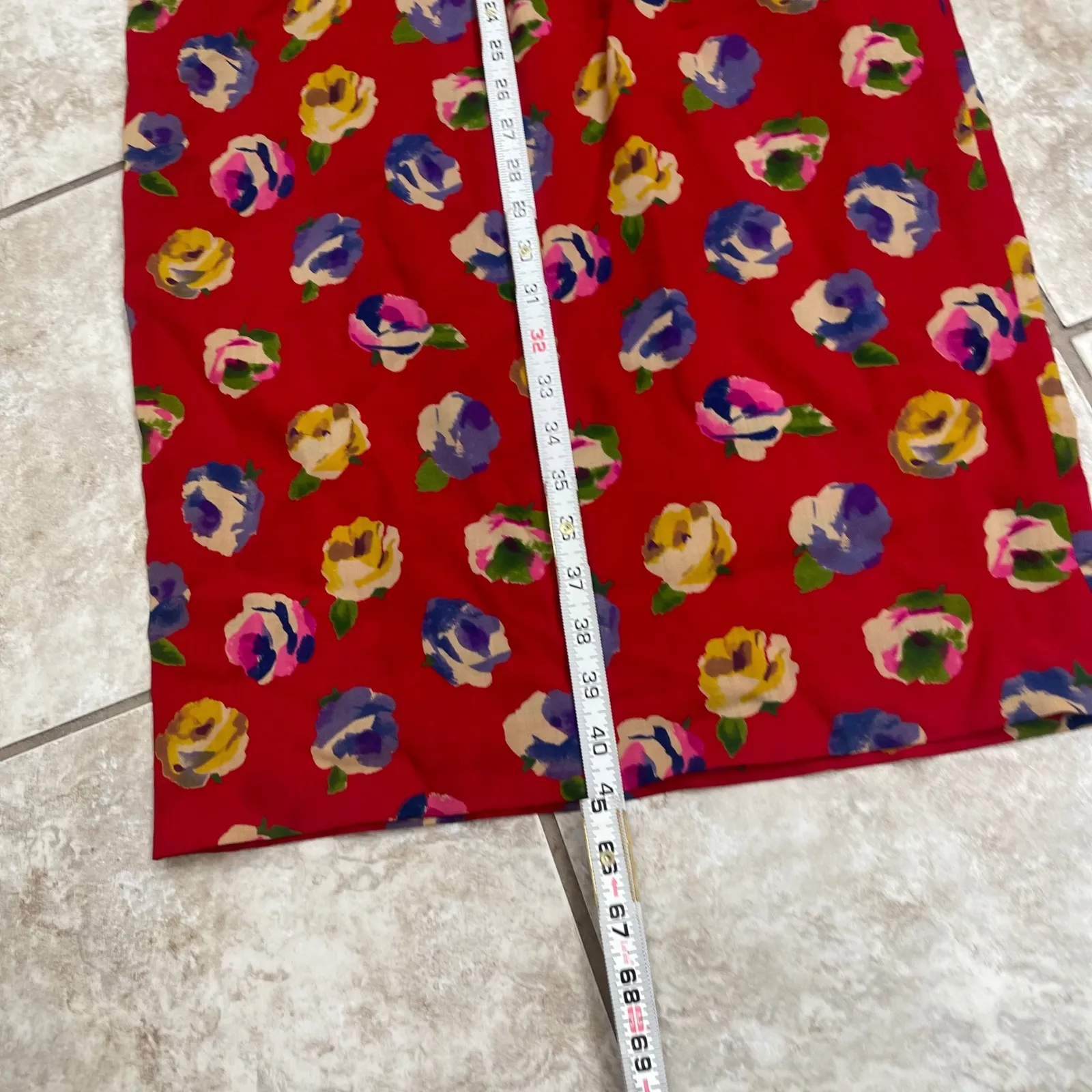 Emanuel UNGARO VTG wool Red Floral Dress Puff Sleeve Mock Neck Midi Knee Size 6 - Image 5