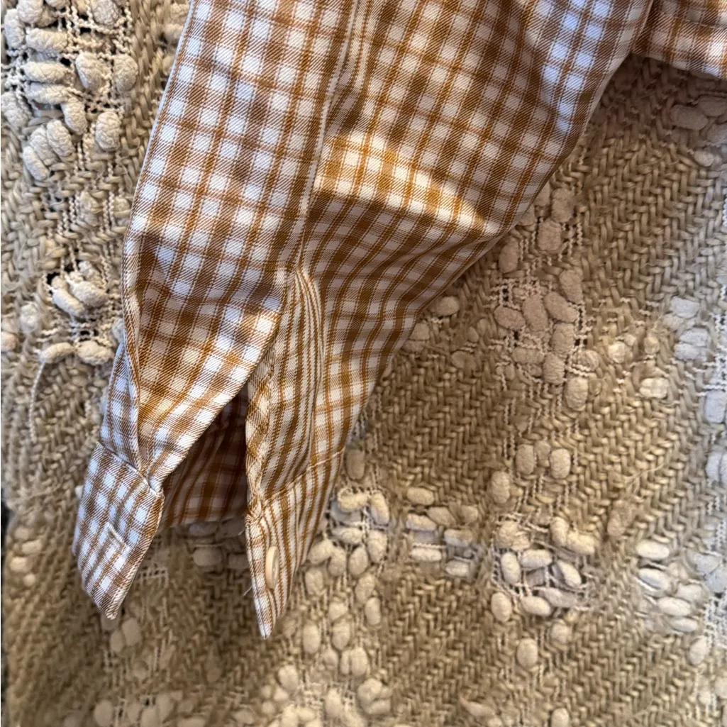 Hyfve Modern Button-Down Crop Top, Light Brown/Beige, Size M - Image 5