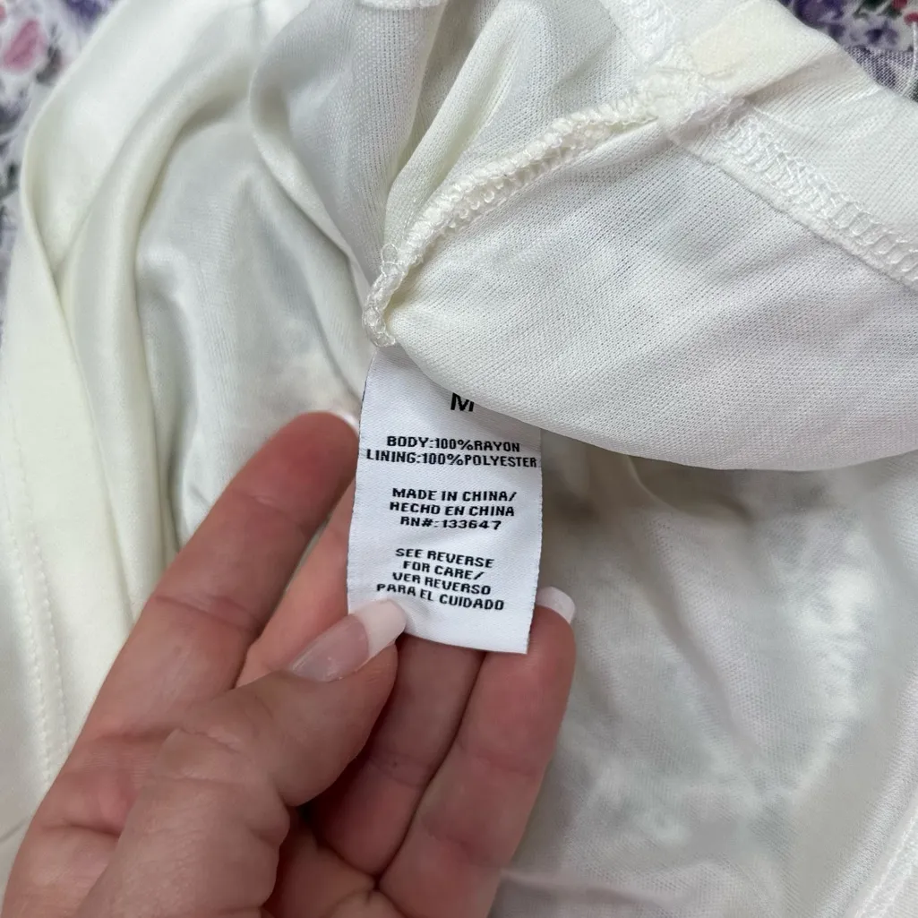 Celebrity Pink Mini Skirt Womens Size M White Purple Pink Floral Mini Casual - Image 12