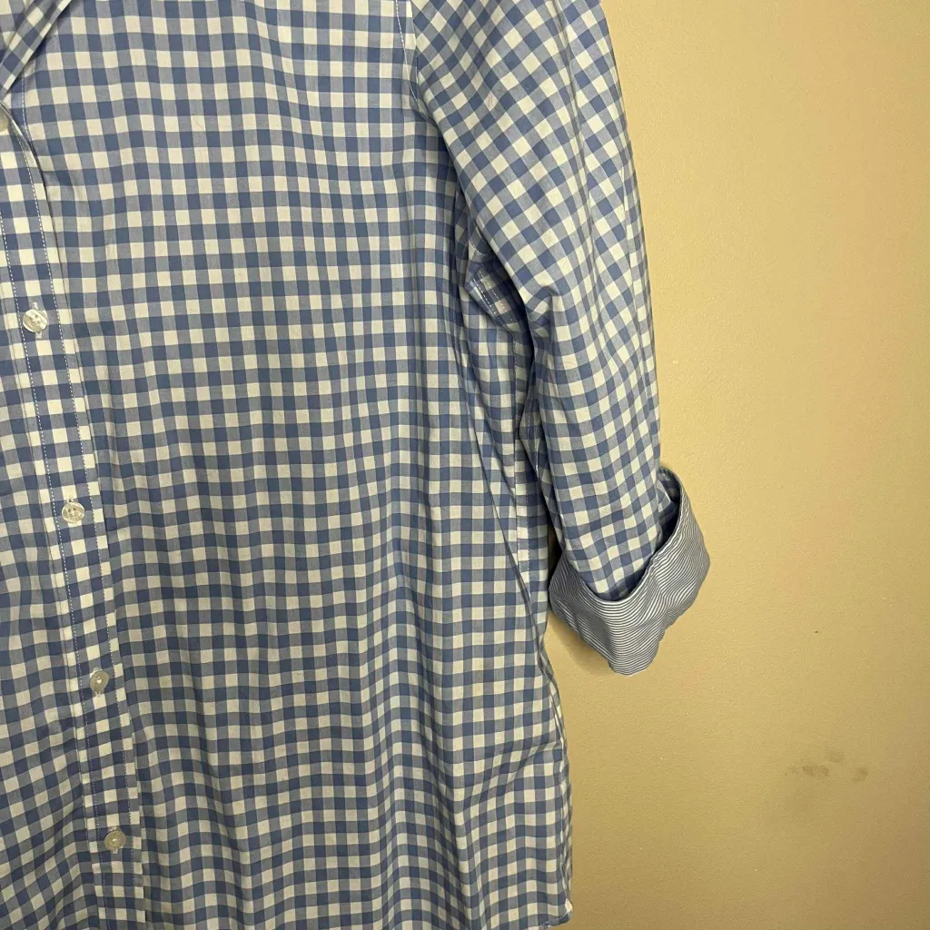 Chaps No Iron Ladies Large Blue And White Checkered Plaid Button Down - Image 4
