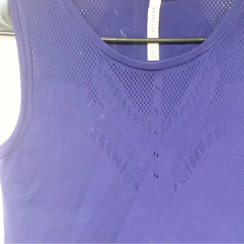 Athleta Ujjayi Crop Tank Purple Seamless Stretchy Size Large/XL - Image 3
