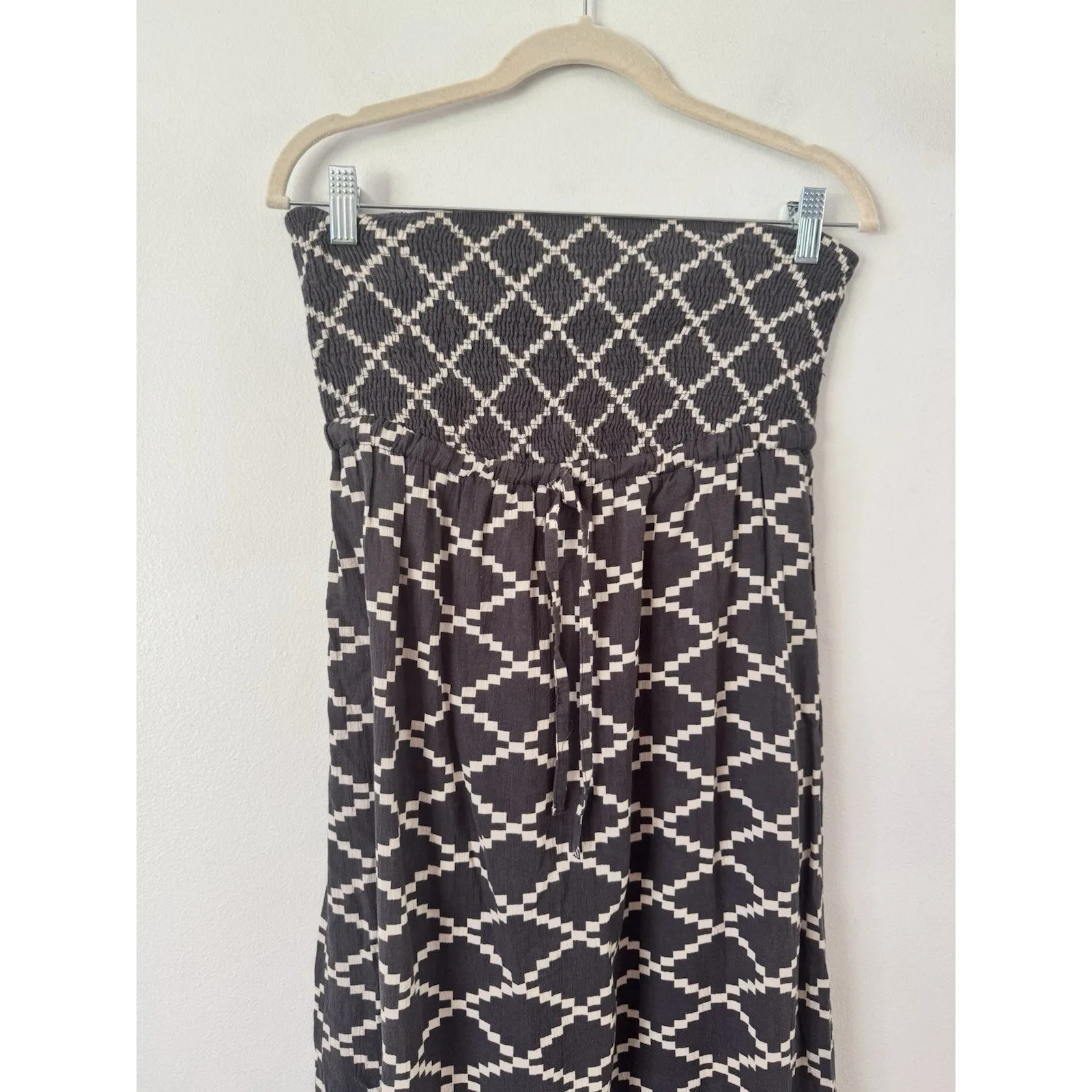 Anthropologie Mermaid Strapless Gray Beach Maxi Dress Smocked Size XS - Image 3