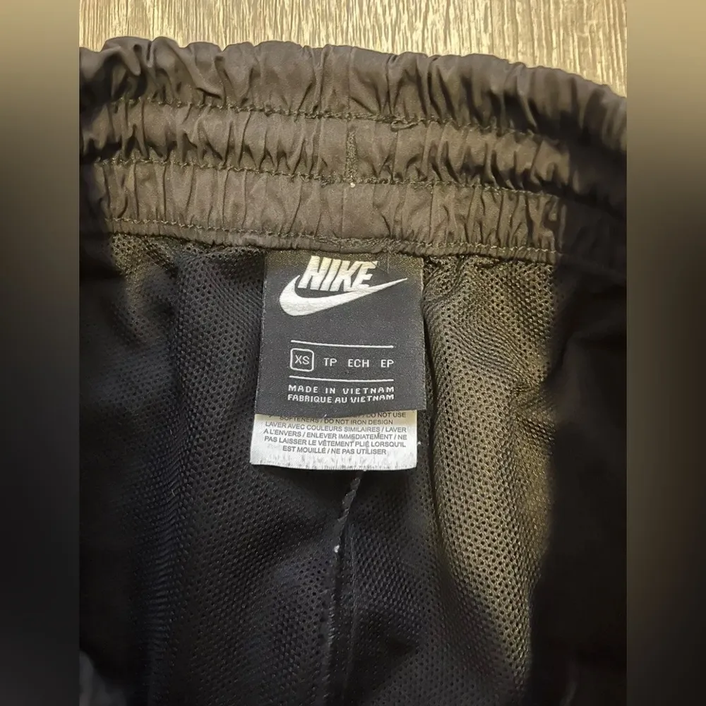 Nike Sportswear Oregon USA Women’s Bleached Black Sweatpants Joggers Size XS - Image 5