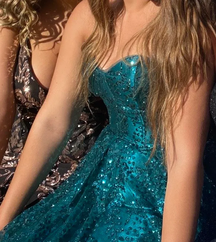 Boutique Teal Prom Dress - Image 3