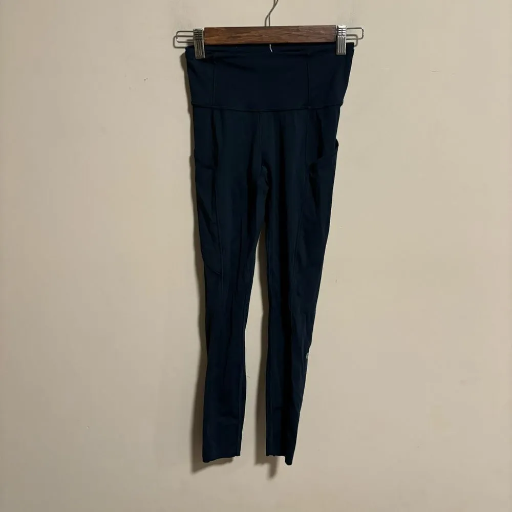 Lululemon Fast & Free 7/8 Tight II *Non-Reflective Nulux 25" Blue- Size 2 - Image 3