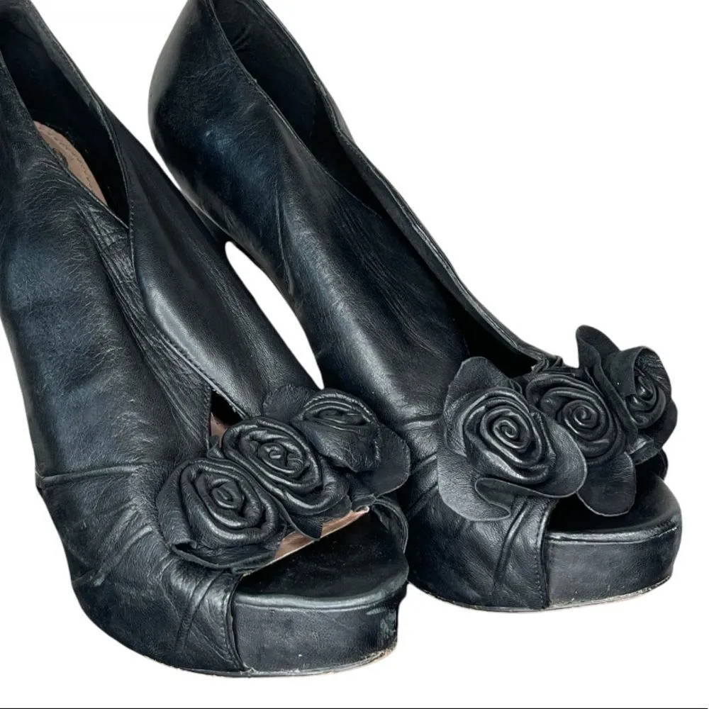 Vince Camuto  Mistys Leather Heels‎ - Image 2