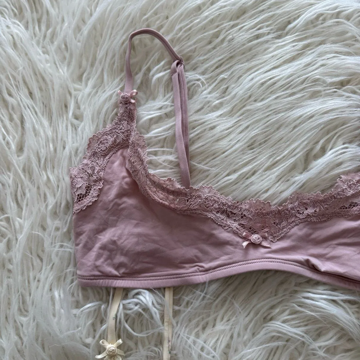 Skim Fits Everybody Lace Scoop Bralette Boutique Print and Morganite Size Medium - Image 5