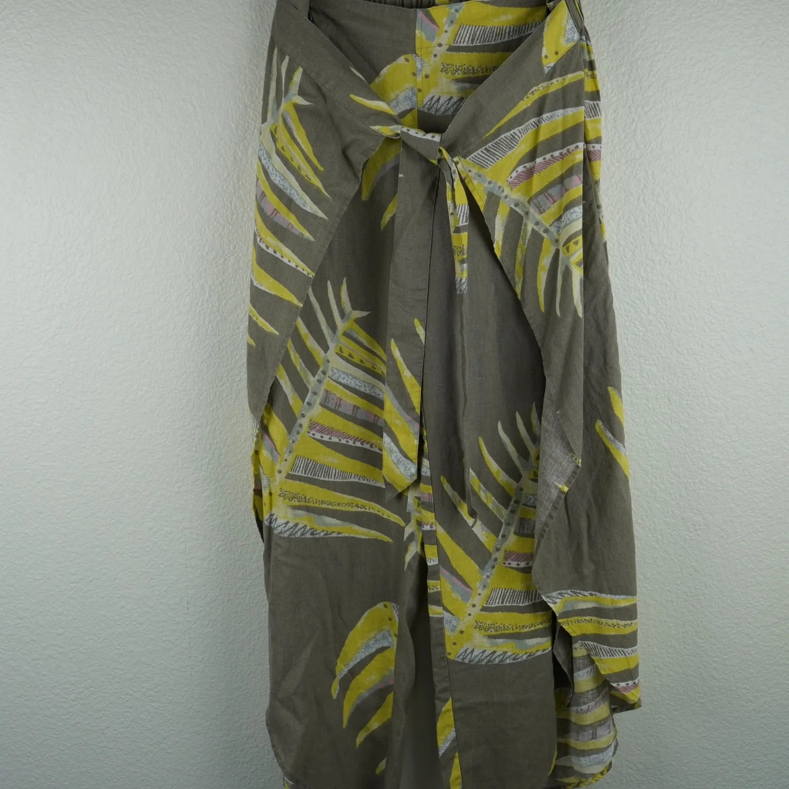 Patagonia Garden Island Hemp Wide Leg Pants Womens M Linen Leaf Print Tie Waist - Image 5