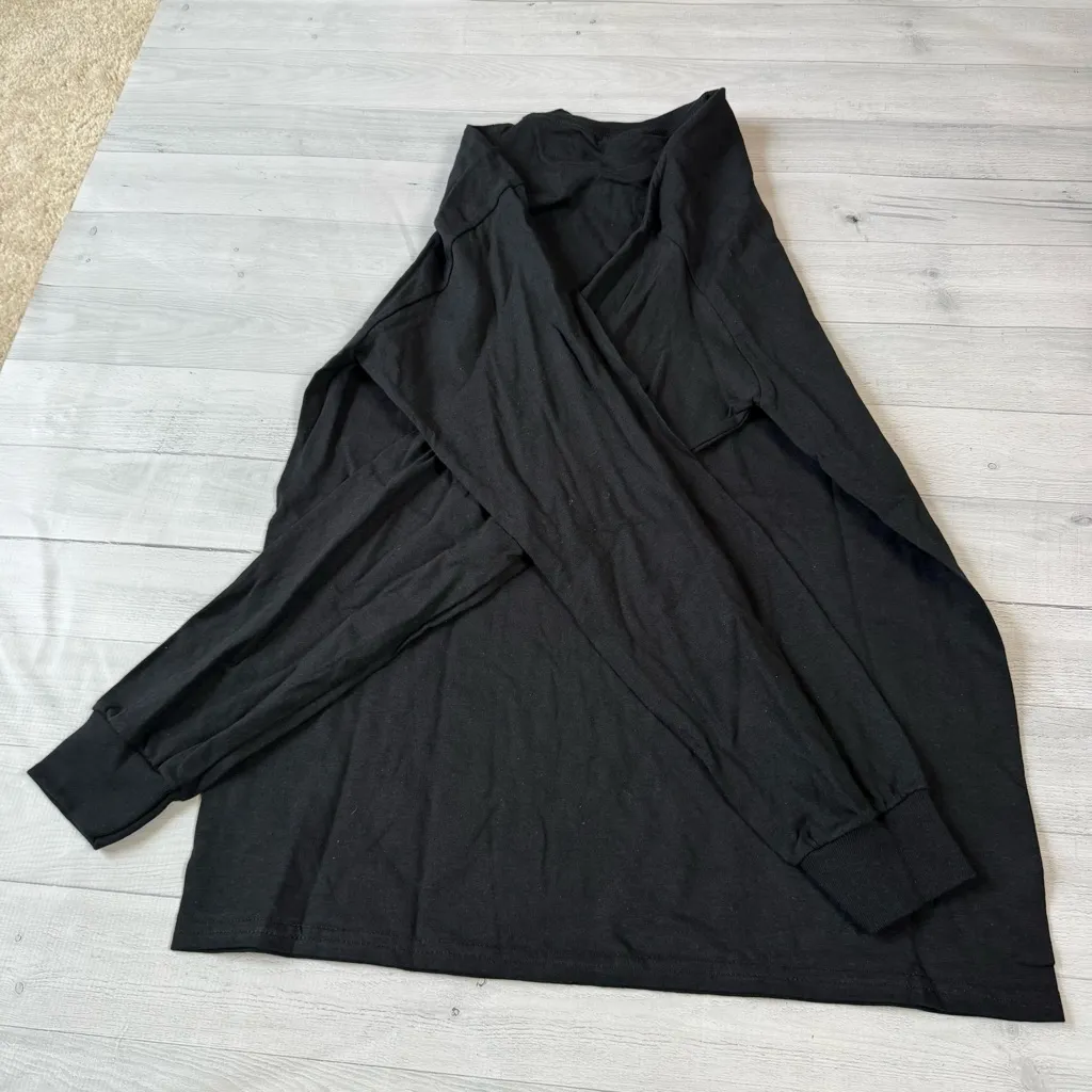 Gildan Unspeakable Graphic Long-Sleeve T-Shirt - Image 4