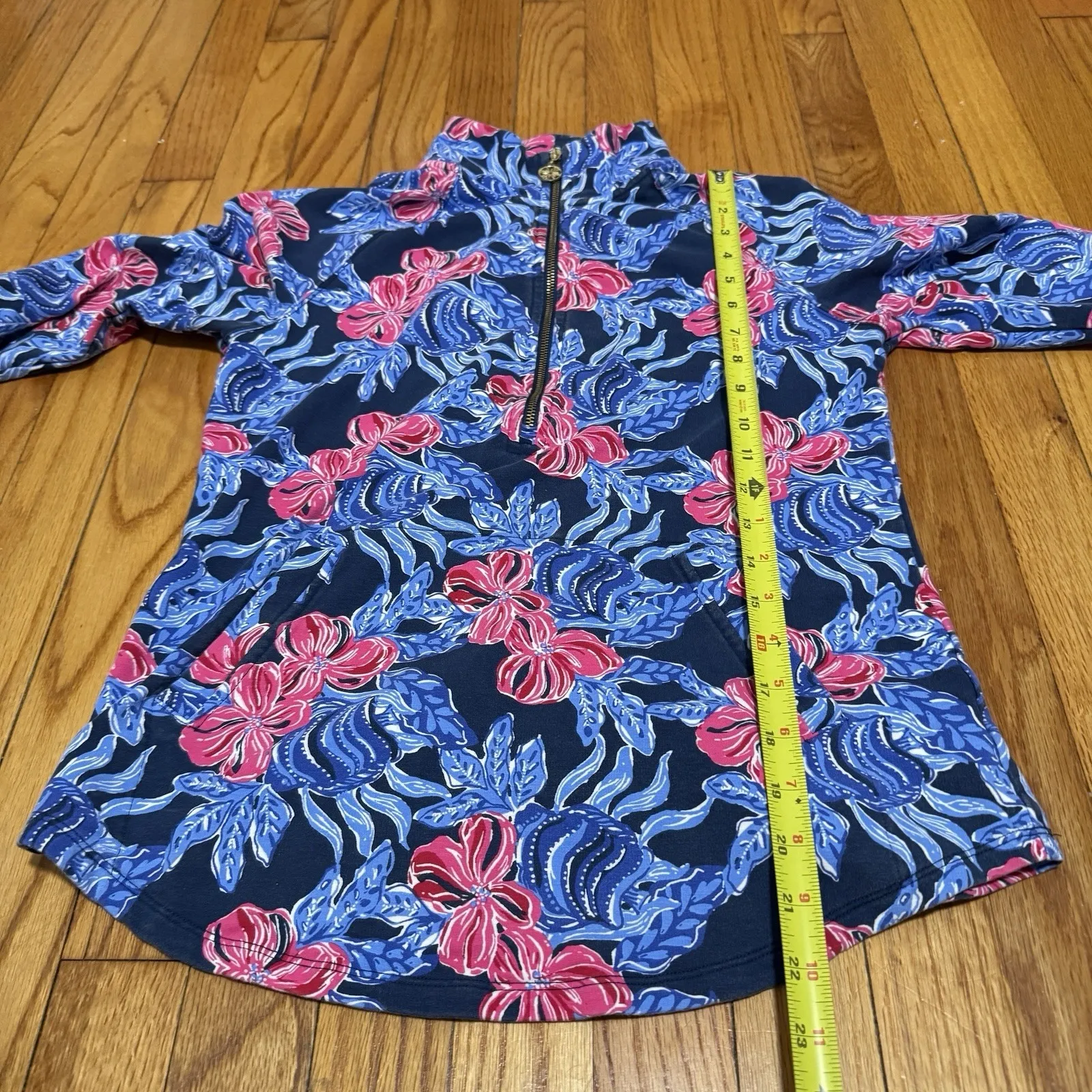 Lilly Pulitzer UPF 50+ Skipper Popover in Low Tide Navy Its Ofishell Blue Pink‎ - Image 8