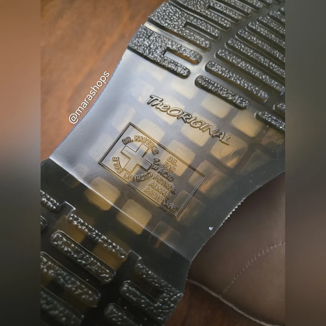 Dr. Martens 1460 Carrara Leather Lace Up Boots - Image 8