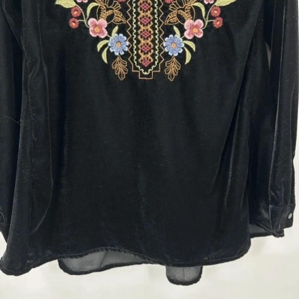 Roper Women’s Long Sleeve Black Velvet Floral Embroidered Tunic Top Blouse Small - Image 5