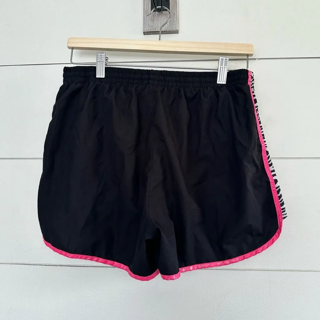 Victoria’s Secret Pink Women’s Medium Zebra Shorts - Image 3