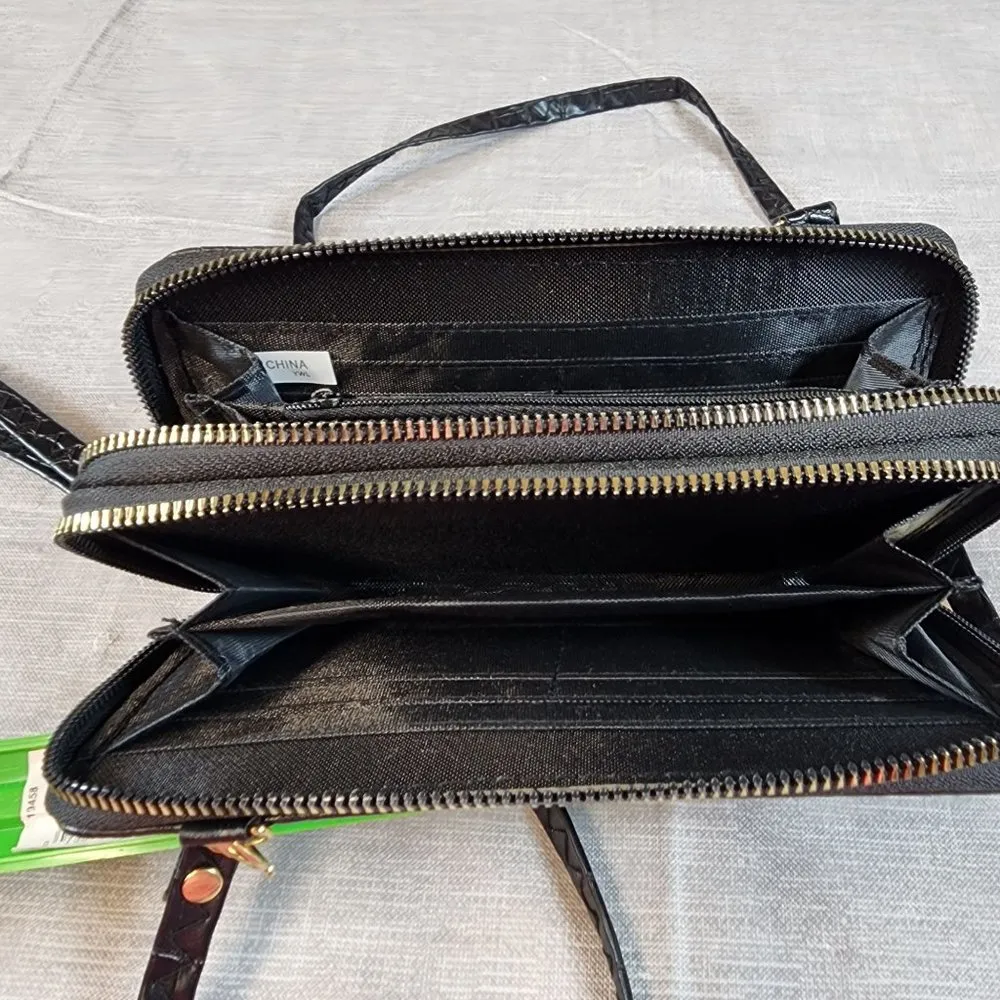 Cross Body Wristlet Purse Black Removable Strap Two Sides Zipper - Image 12