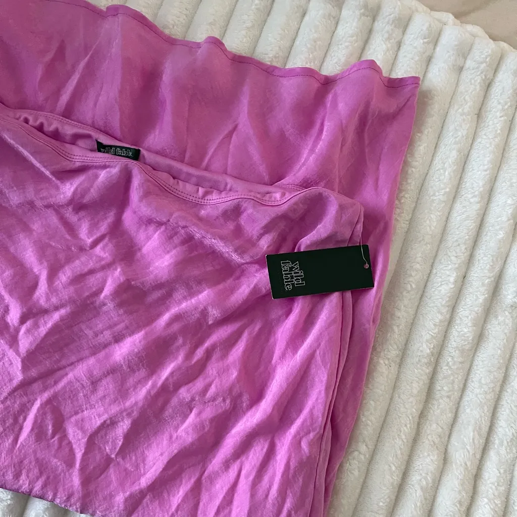 NWT Wild Fable Vibrant Pink Sheer Skirt - Image 4