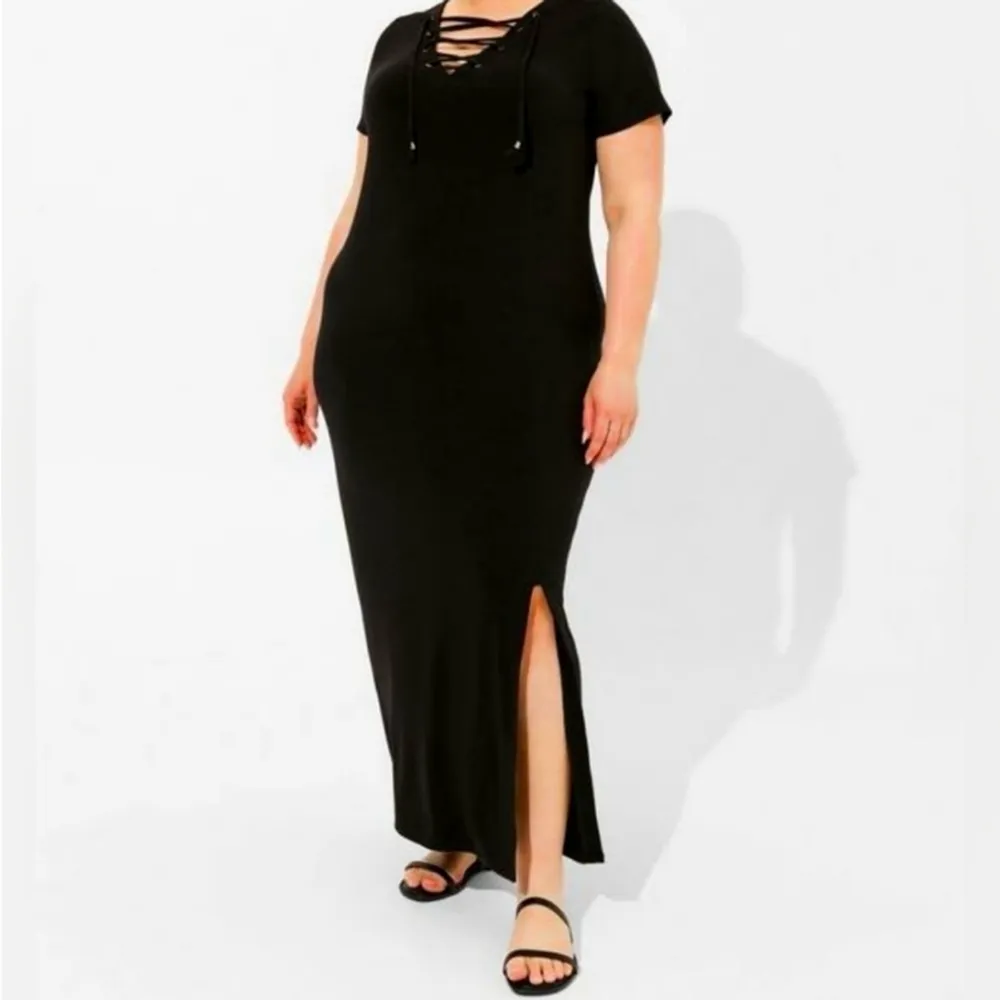 Torrid Black Short Sleeve Dress Maxi Lace up dress size 3 - Image 6