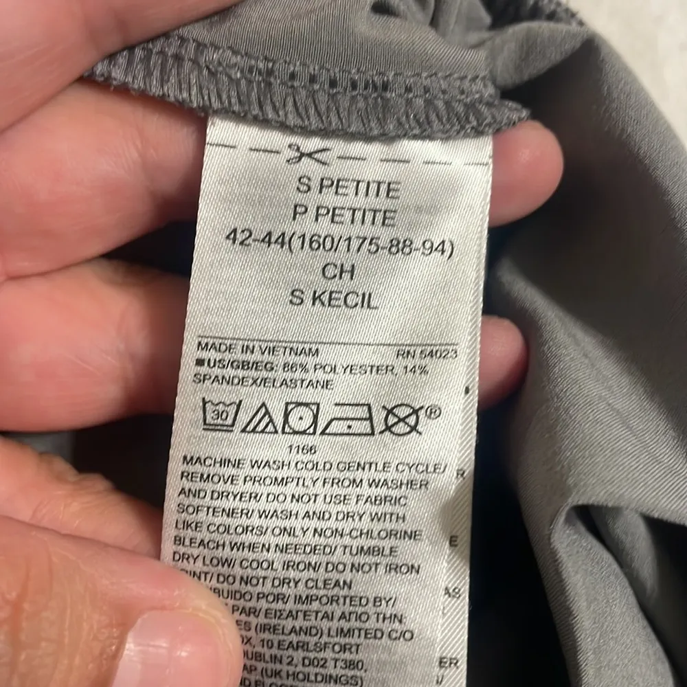 Gap  fit joggers - Image 7