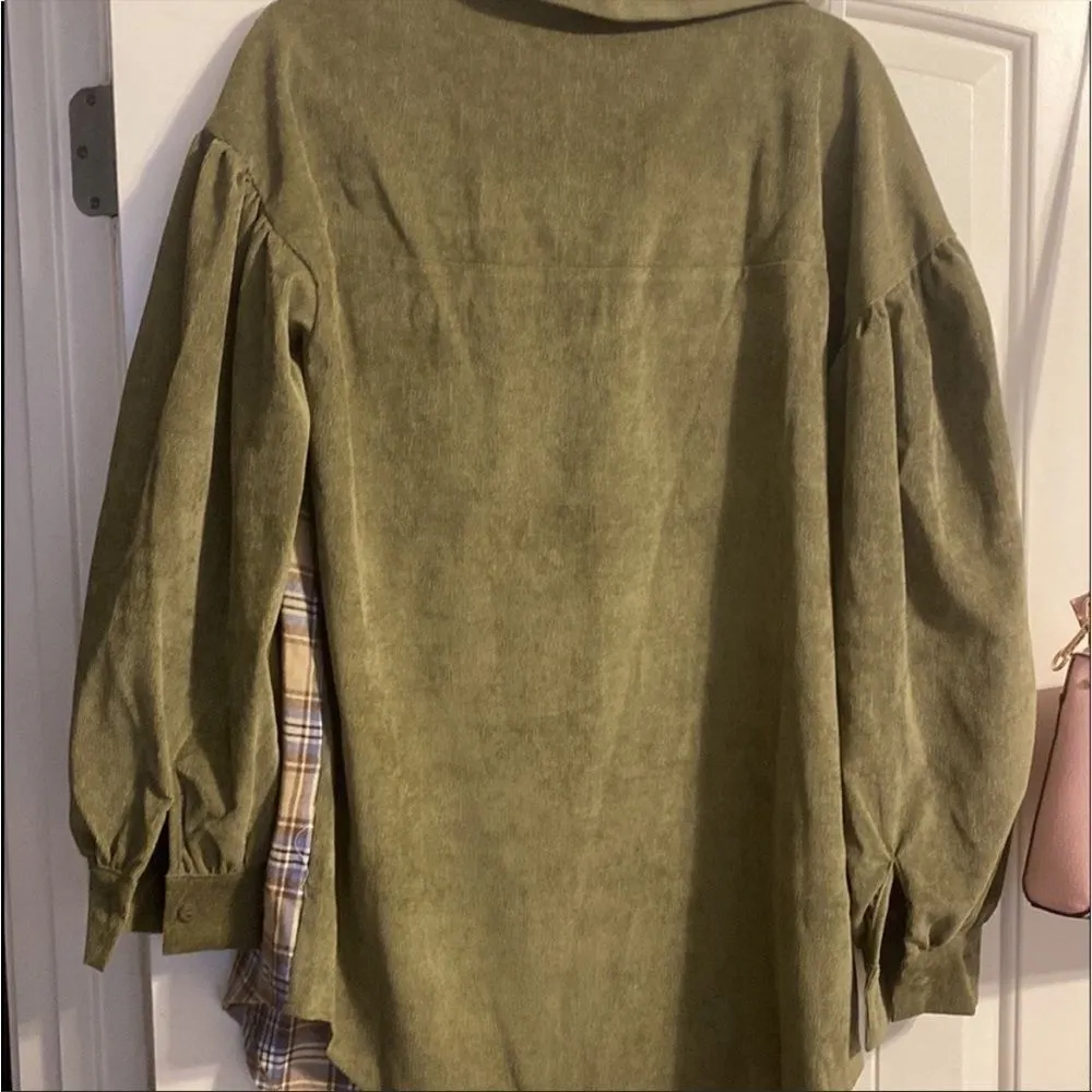 NWT andthewhy army green and plaid shacket L - Image 3